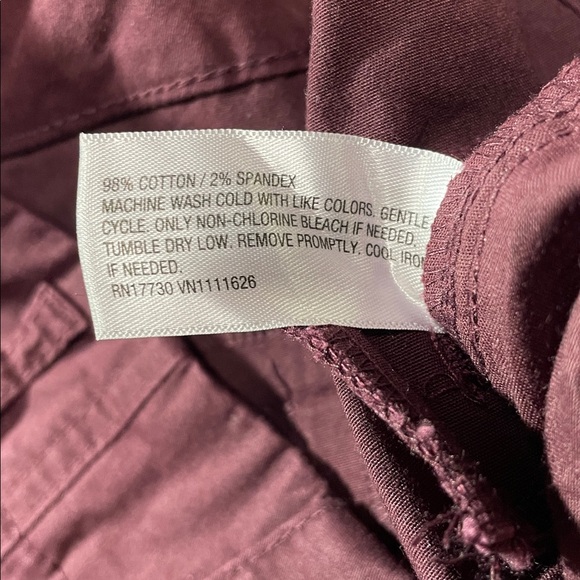 A New Day Straight Leg High Rise Woman’s Trousers Size 10 Burgundy | NWT - Picture 8 of 8